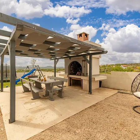 Katarina With Pool And Jacuzzi Villa Tinj