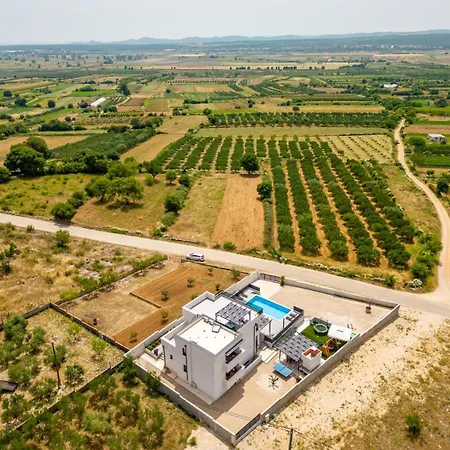 Katarina With Pool And Jacuzzi Villa