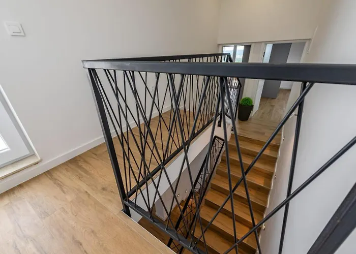 Katarina With Pool And Jacuzzi Tinj